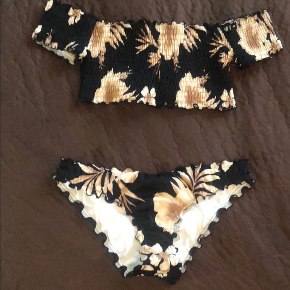 VS Pink Smocked Off the shoulder bikini set